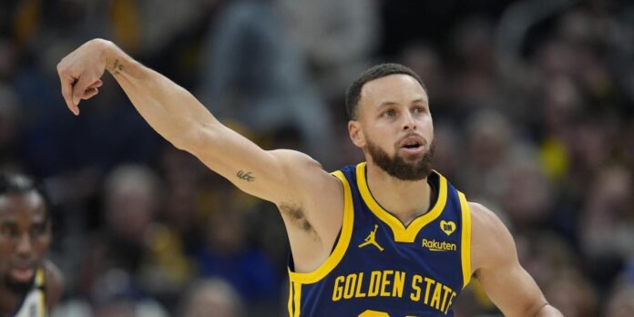 Stephen Curry vuelve a su mejor versión y destruye a los Pacers a base de triples