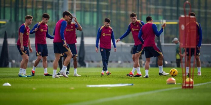 Así han sido los 15 primeros minutos del último entrenamiento del Barça antes de viajar a Vigo