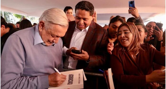 AMLO manifiesta las 3 razones por la que estará tranquilo y se irá “muy contento”  | El Universal