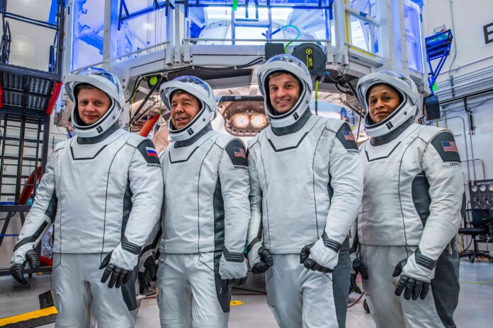 La NASA establece cobertura para el lanzamiento y acoplamiento del SpaceX Crew-8 de la agencia