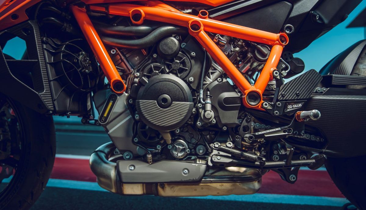 KTM 1390 Superduke 2024 Detalles (4)