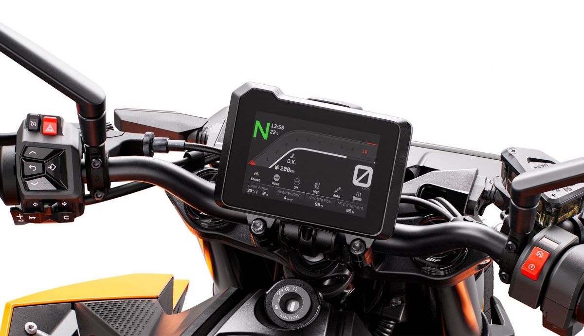 KTM 990 Duke 2024 Detalles (1)