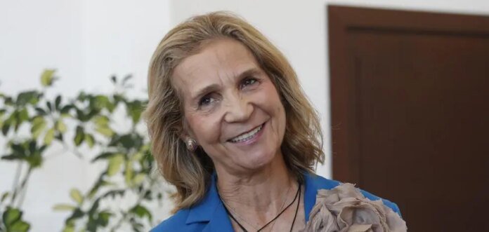 La infanta Elena, operada de cataratas: así gestiona su salud a los 60 la Borbón con más vida social