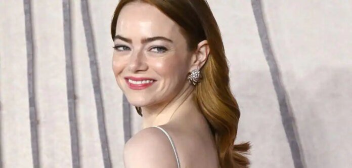 La preciosa casa de Emma Stone en el barrio más lujoso de Los Ángeles: decoración coquette y un precio de 4 millones de euros