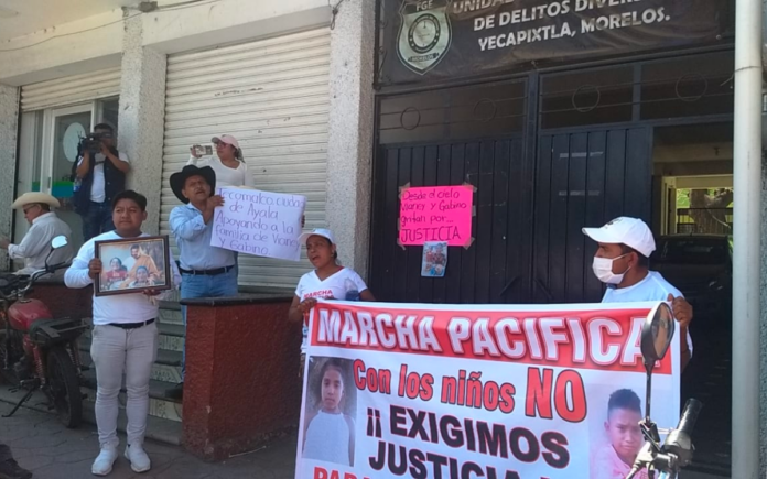 Exigen justicia para Vianey y Gabino en una marcha por Yecapixtla