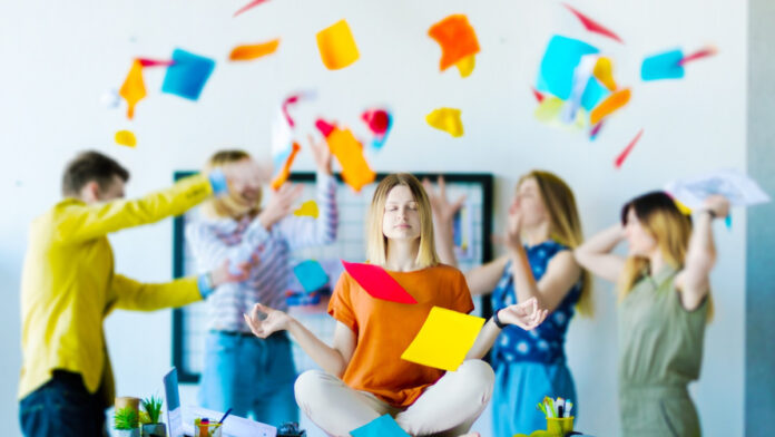 Cómo ser feliz en el trabajo, según Harvard