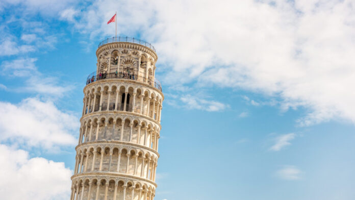 ¿Por qué está inclinada la Torre de Pisa?