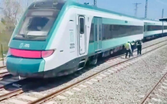 AMLO: Descarrilamiento de Tren Maya fue por ‘error humano’, pero se investiga