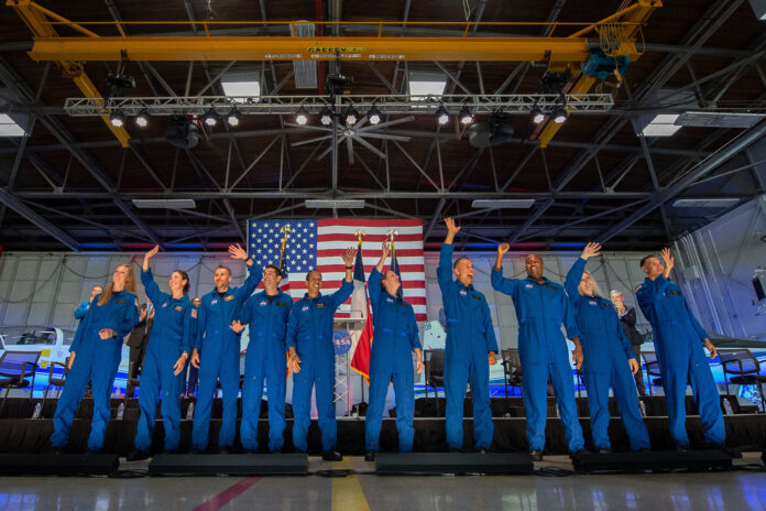 Diez maneras en que los estudiantes pueden prepararse para #SerAstronautas