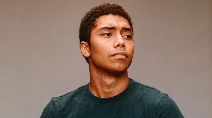 Muere Chance Perdomo, actor de “Sabrina”, tras un accidente de moto