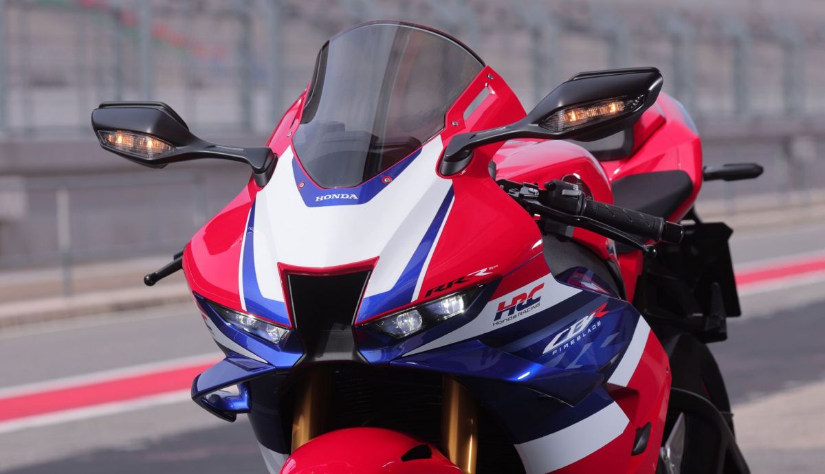 Honda CBR1000RR FireBlade 2024 Detalles (6)