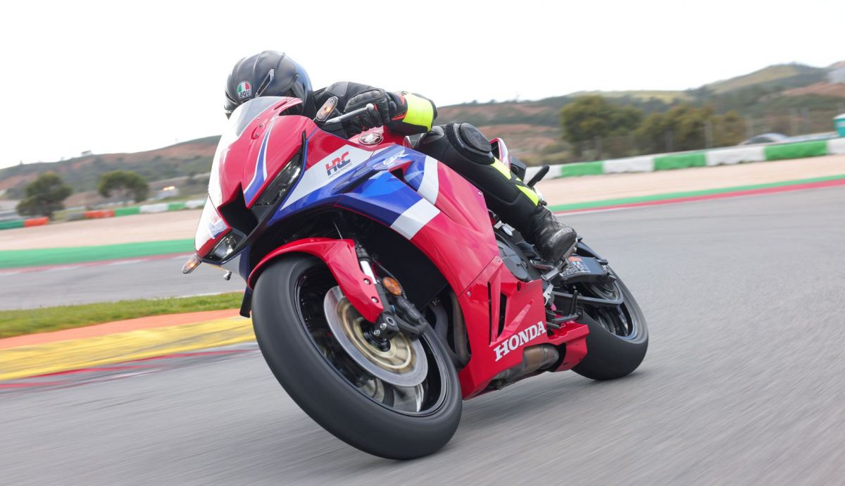 Honda CBR600RR 2024 Accion (3)