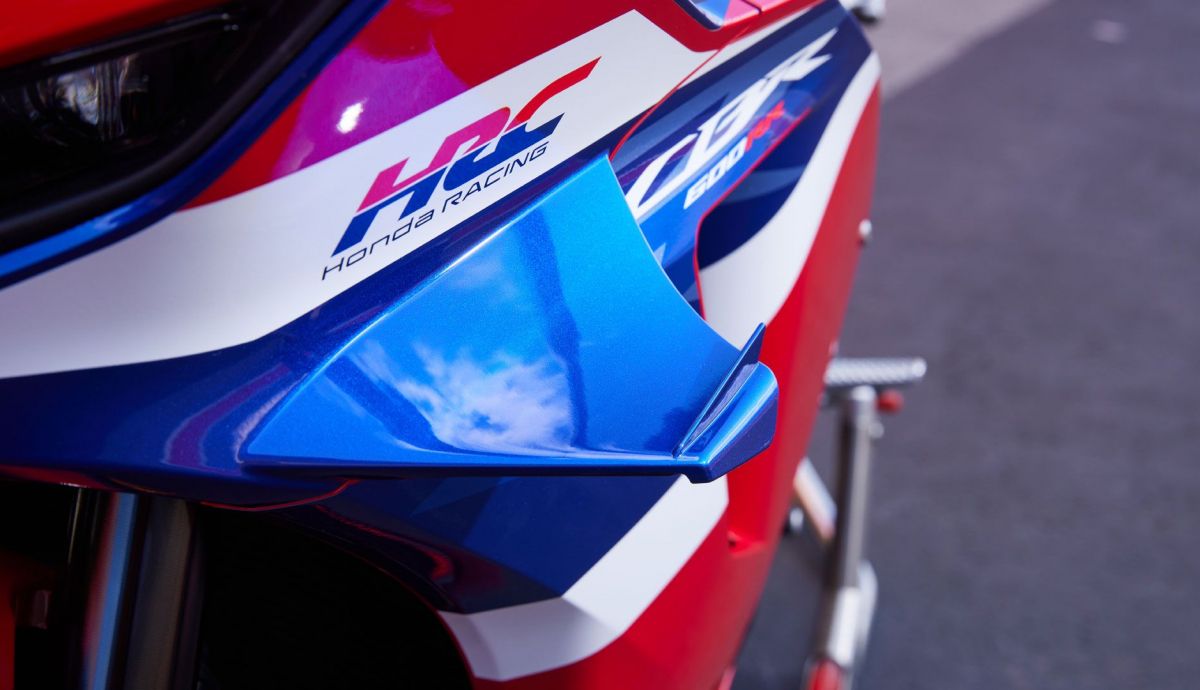 Honda CBR600RR 2024 Detalles (6)