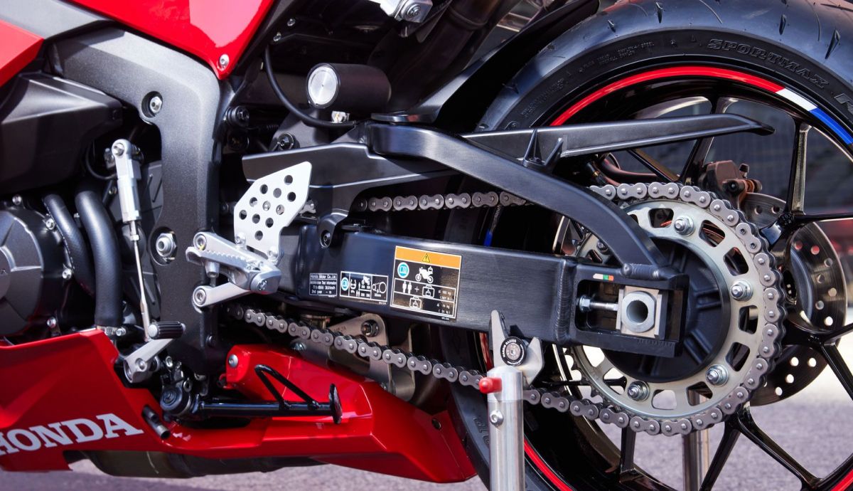 Honda CBR600RR 2024 Detalles (7)