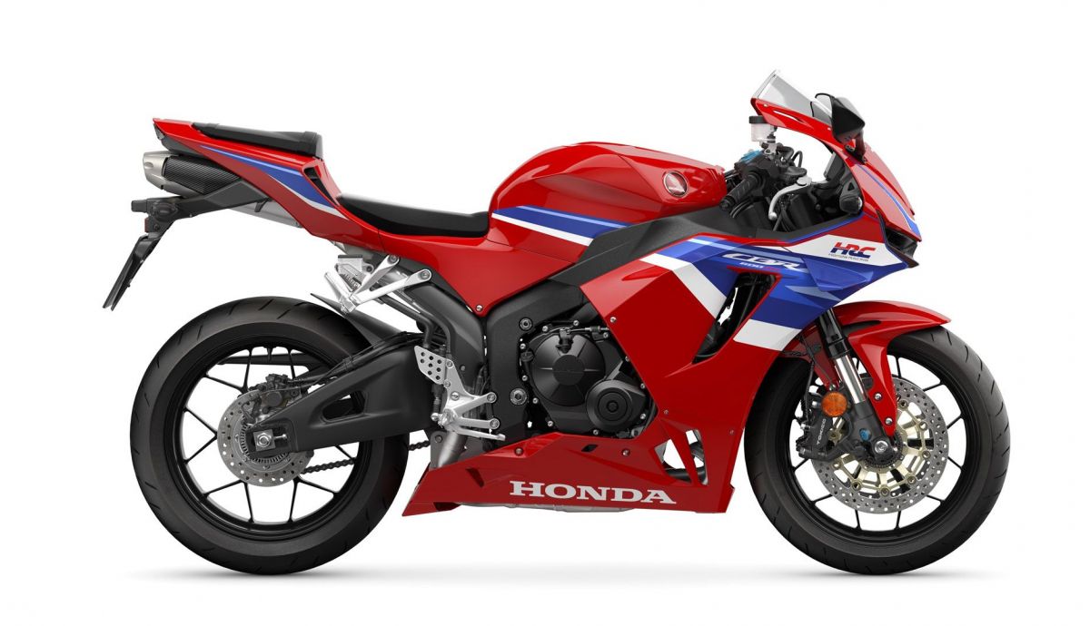 Honda CBR600RR 2024 Estudio (4)