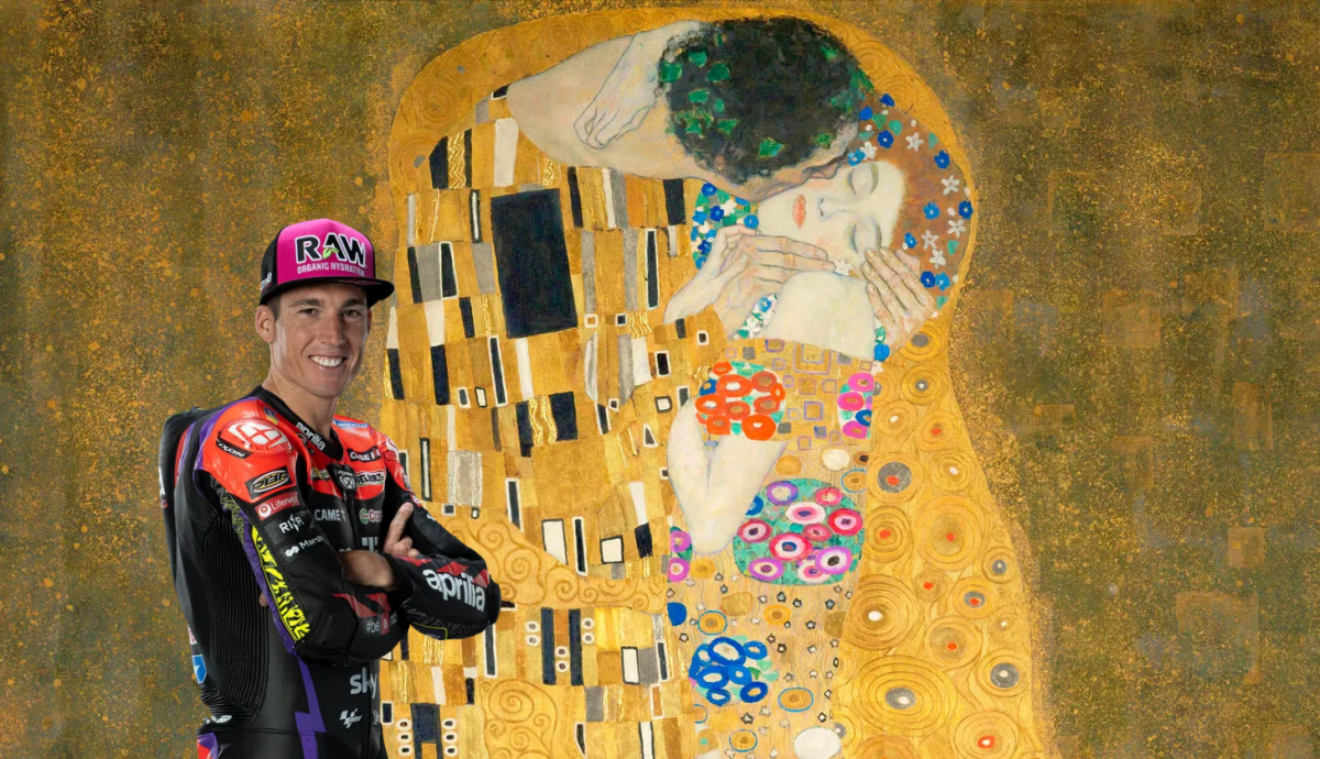 Aleix Espargaró en El beso, de Gustav Klimt