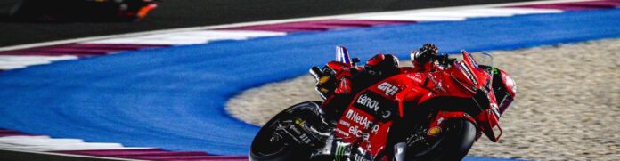 Pecco Bagnaia gana y Marc Márquez roza el podio en el show de Pedro Acosta en Qatar