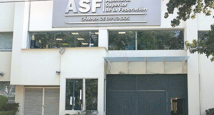 David Colmenares despide a Agustín Caso de ASF; auditor acusa secuestro del órgano por intereses políticos