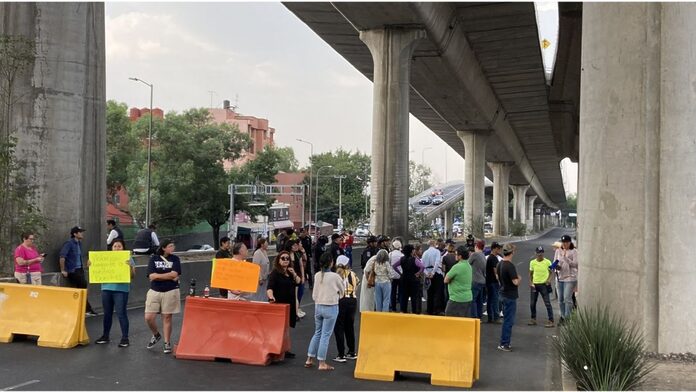 ¿Qué sucede en el Viaducto Tlalpan hoy viernes 12 de abril?