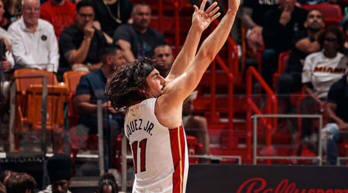 ¡Noche de ensueño! Jaime Jáquez Jr. a nada del doble-doble en triunfo del Miami Heat