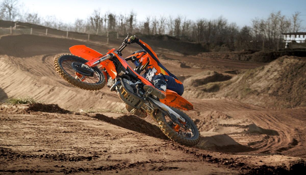 2025 KTM SX and SX F 2