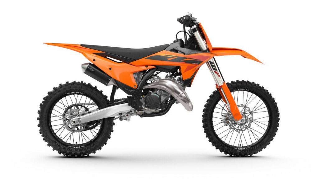 2025 KTM SX and SX F 9