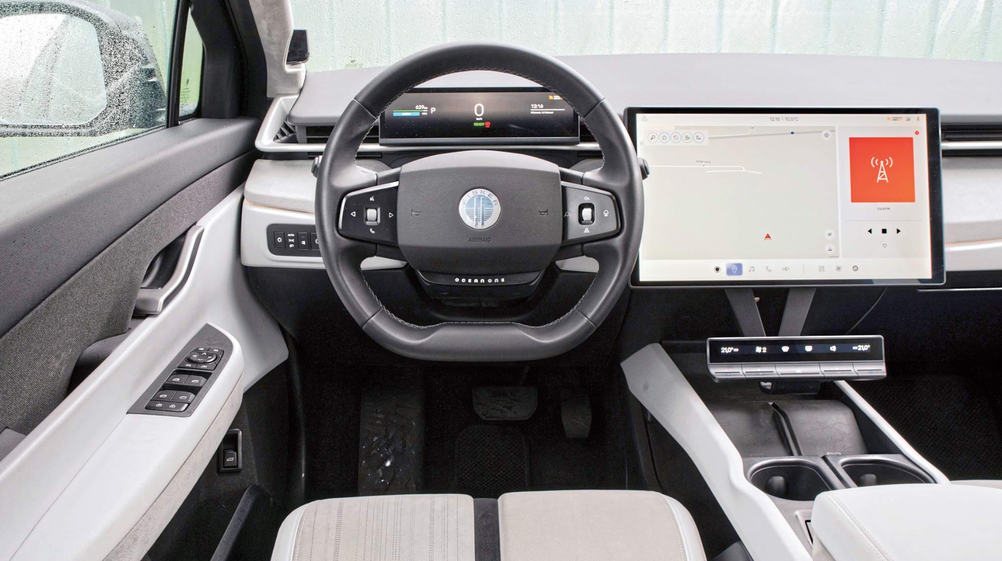 Fisker cockpit