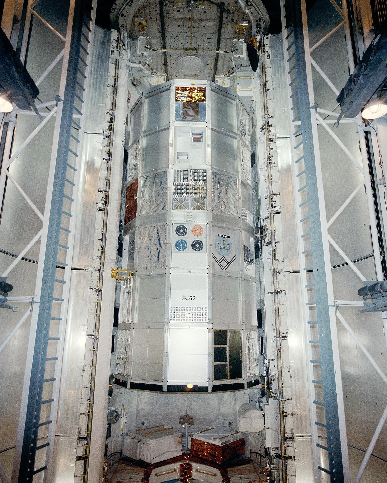 Bahía de carga útil del Challenger para STS-41C