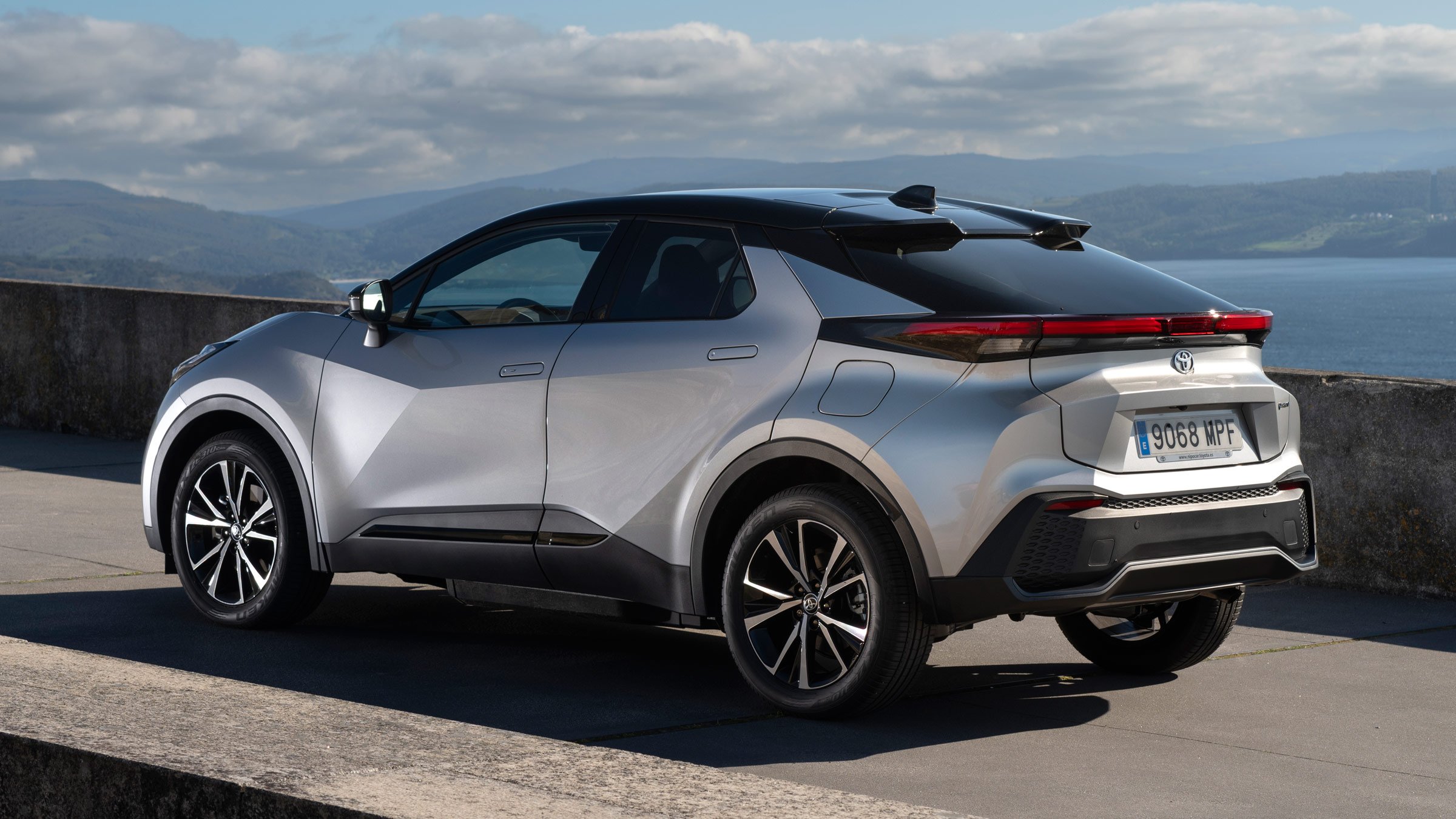 Prueba Toyota C-HR Plug-in Hybrid