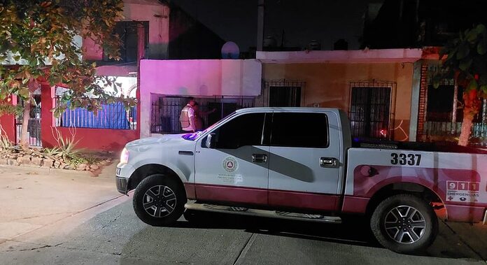 Se cae el techo de la casa de don Santiago en Mazatlán; afortunadamente no se encontraba él