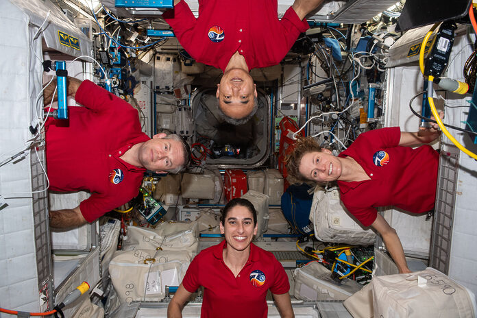 Expedición 70 astronautas compartirán misión en el evento de bienvenida a casa de la NASA