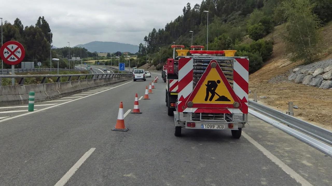 Carretera en obras radares DGT