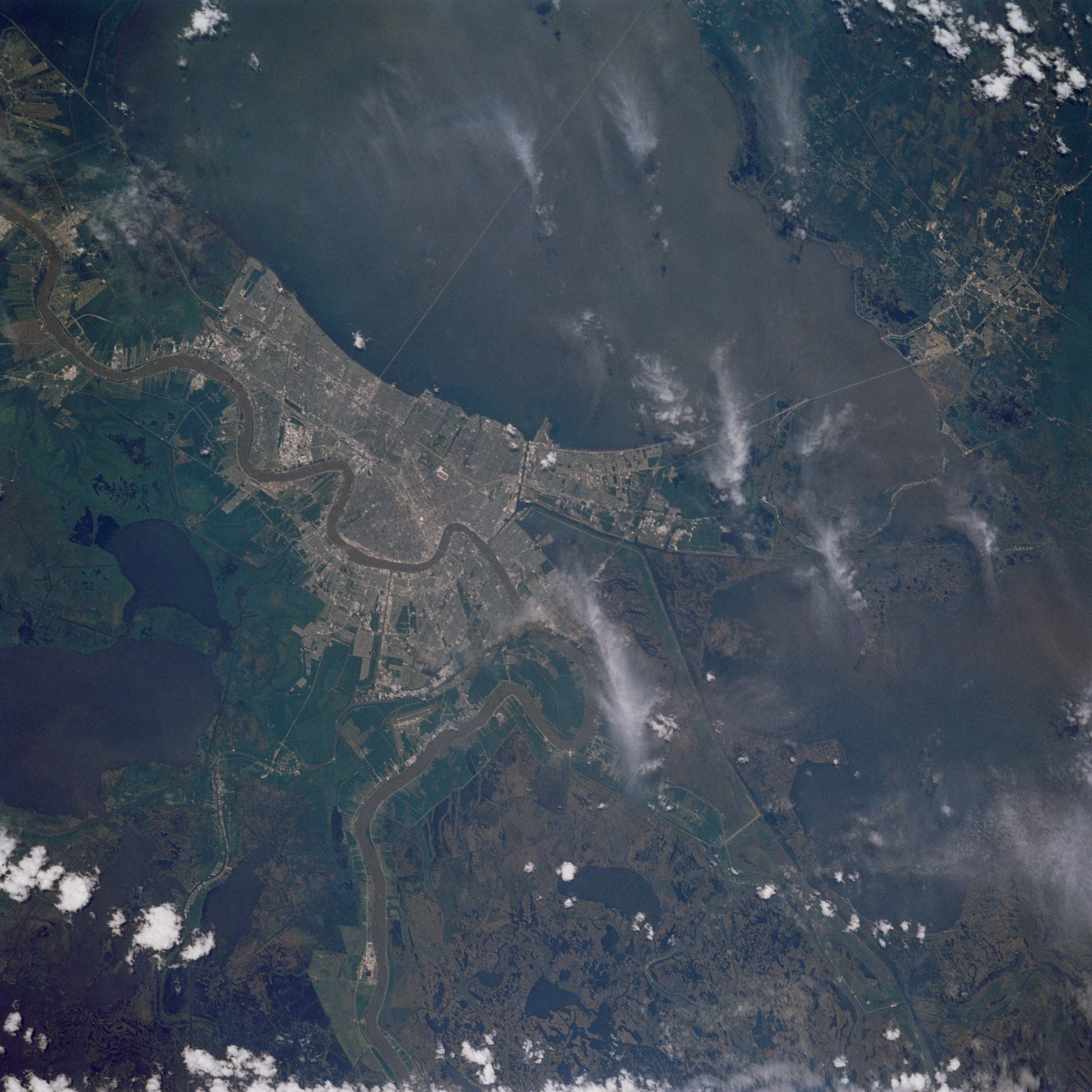 Fotografía de observación de la Tierra de la tripulación STS-30 de Nueva Orleans