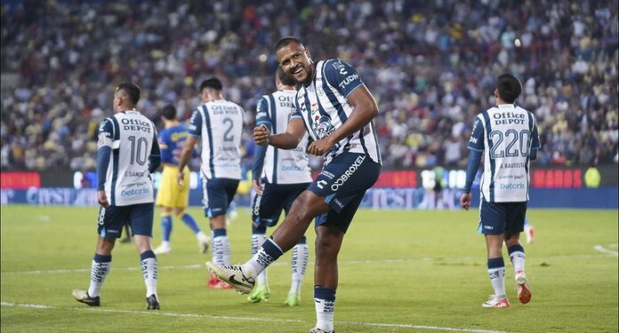 Afición del Pachuca se burla del América con peculiar cántico