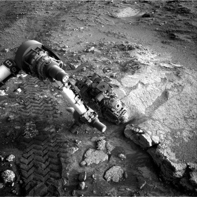 Sols 4205-4206: Curiosity quisiera uno de cada uno, ¡por favor!