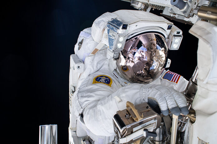 La NASA establece cobertura para la caminata espacial estadounidense 90 fuera de la estación espacial
