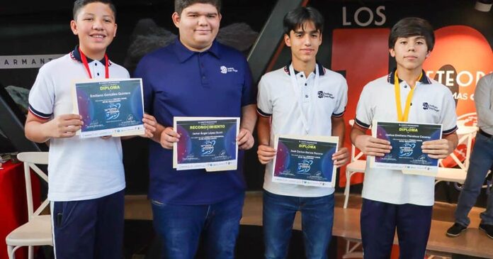 ¡Jóvenes promesas de la Astronomía! Premian a ganadores de la Olimpiada Estatal