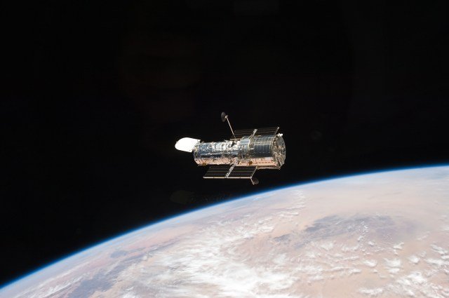El Hubble de la NASA detiene temporalmente la ciencia