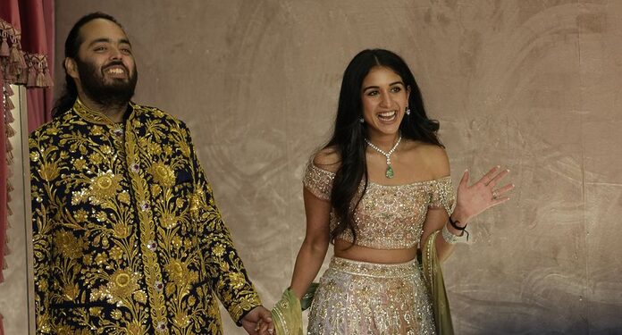 El hombre más rico de Asia, Mukesh Ambani, se dispone a celebrar una gran boda para su hijo. Esto es lo que hay que saber  | El Universal