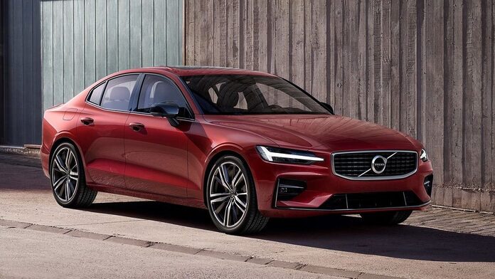 ¿Cuánto cuesta una de las unidades del Volvo S60 en stock?