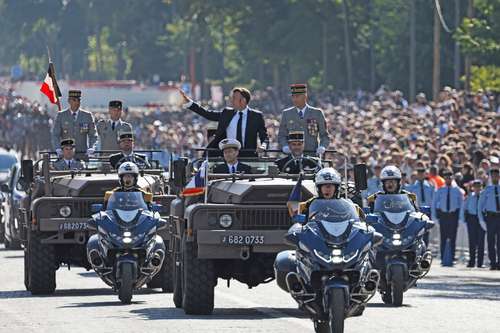 Encabeza Macron conmemoración del 14 de julio