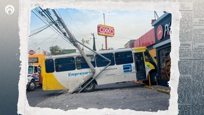 Autobús se estrella contra Oxxo en Toluca; hay 14 heridos y el chofer se fuga