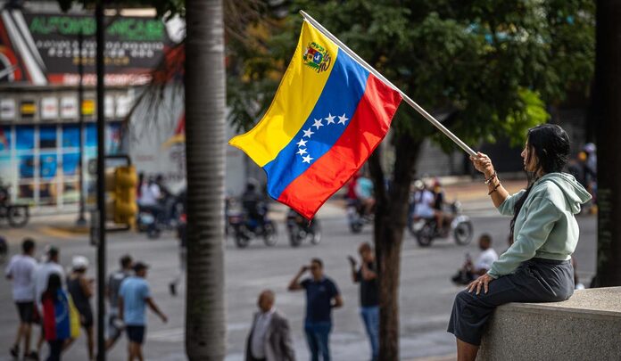 Intelectuales, académicos y periodistas en México firman pliego contra «fraude electoral» en Venezuela; exigen a Maduro revelar actas  | El Universal