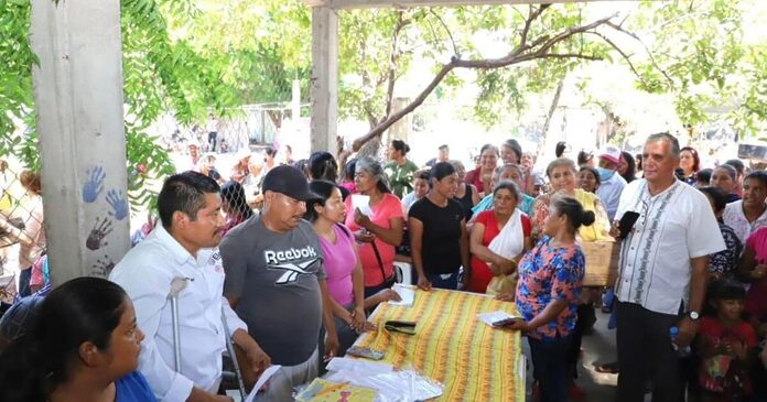 Comunidad indígena de Ceuta recibe apoyos en especie por parte de Sebides