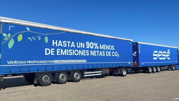 La DGT ha dado luz verde al Dúo-Tráiler, por lo que, a partir de ahora, podrás ver este camión de hasta 32 metros y 70 toneladas por las carreteras españolas