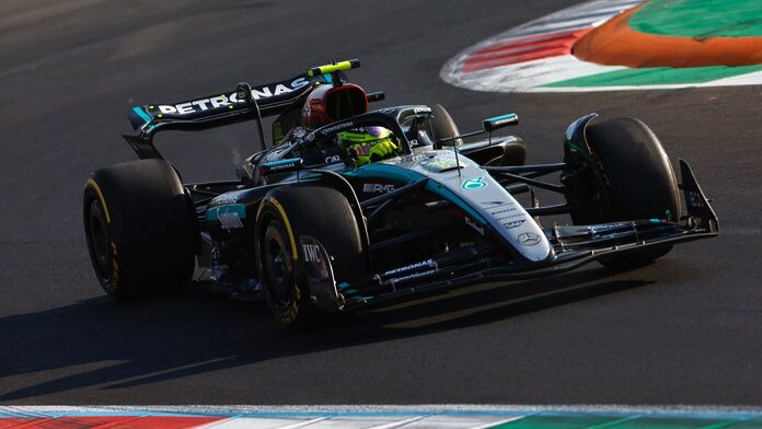 Libres 2 GP Italia F1: Hamilton, líder por tres milésimas… y Sainz 3º