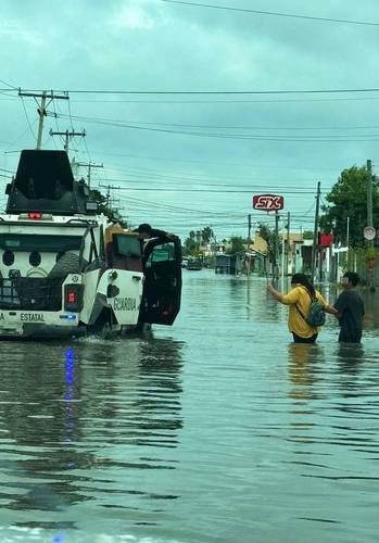 Francine ya es huracán; deja en Matamoros 200 colonias anegadas