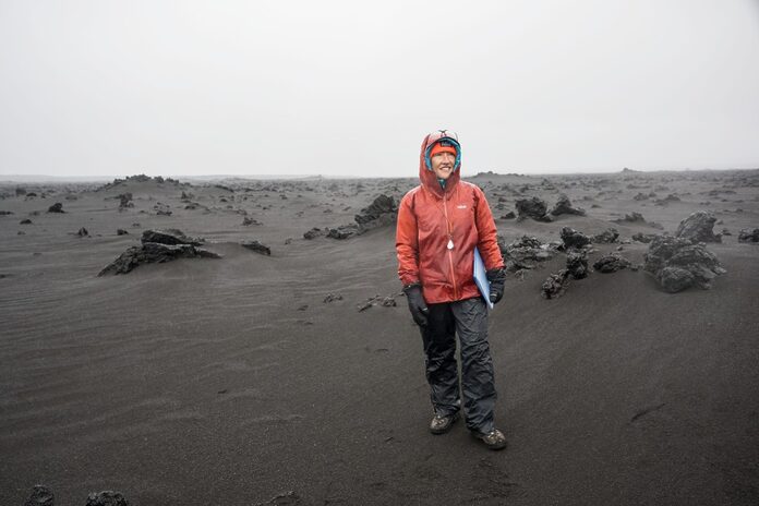 La tripulación de Artemis II de la NASA utiliza el terreno de Islandia para el entrenamiento lunar