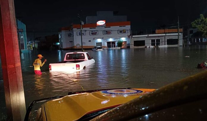 Lluvia en Mazatlán fue de casi 65 mm, y atentos ¡sigue la probabilidad de precipitaciones esta tarde!