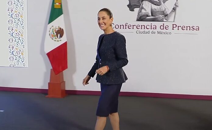 Claudia Sheinbaum visita secundaria de Edomex; informará sobre Beca Universal Rita Cetina